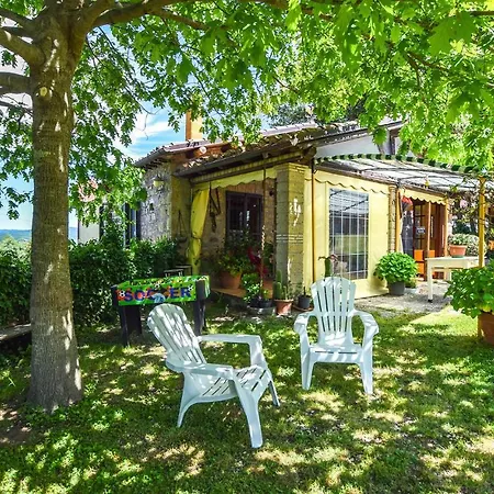 Stunning In With Kitchen Casa vacanze *